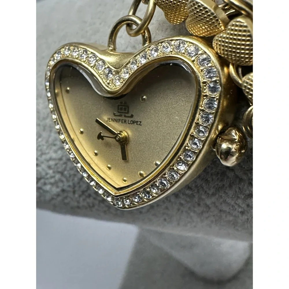 Jennifer Lopez JL/2288 New Battery Ladies‎ Charm Watch 28MM 8
